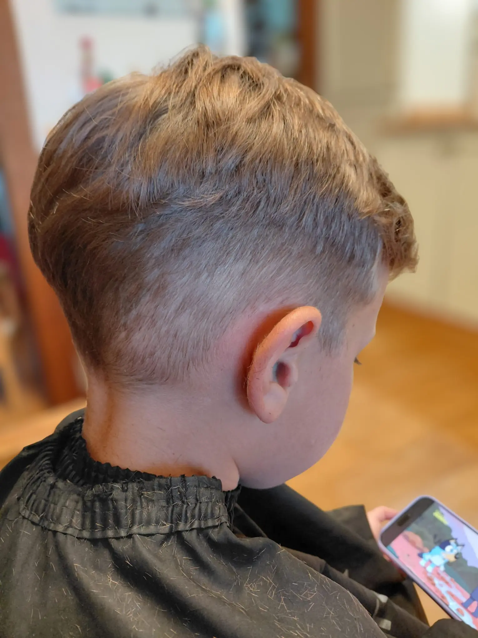 Tuns băiețel fade la domiciliu Sector 2 București — theHairGuy